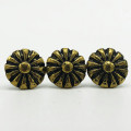 Clou Marguerite style fer bronze renaissance Clair Clou Marguerite style fer bronze renaissance Clair