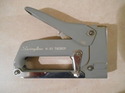 Swingline ® 101 TACKER