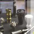 Un grand choix de barres de rideaux Comtemporain, KIT CABLE, Embout boule, Support plafond monobloc - Equinoxe, Tubes Ø 19mm nickel noir - equinoxe, Tubes Ø 19mm bronze métal - equinoxe, raccord aluminium - Contemporain Ø 19 mm ...etc 